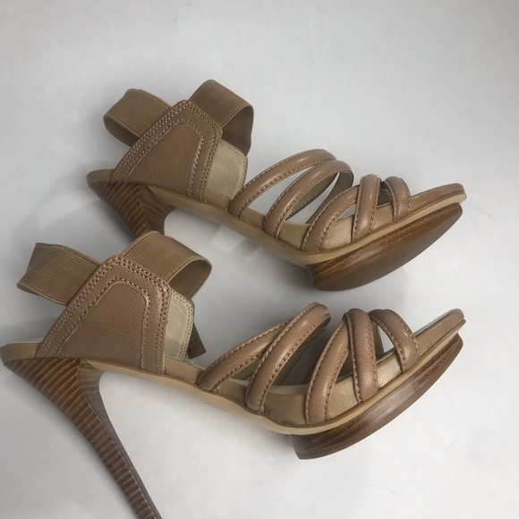 MICHAEL KORS Brown Ankle Strap Heels  7 - Picture 6 of 9
